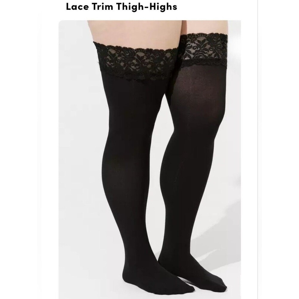 NEW Torrid Size 1X-2X Lace Trim Thigh-Highs Black CX-3893